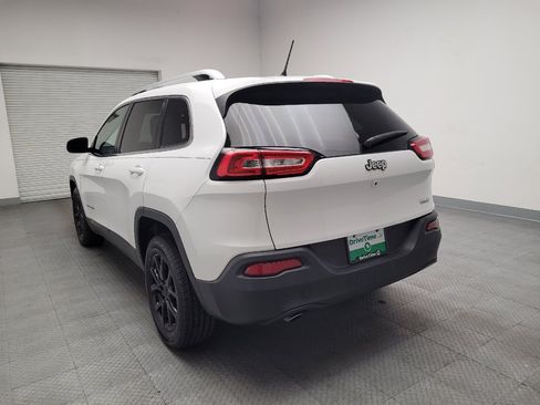 Used 2018 Jeep Cherokee Latitude image 6