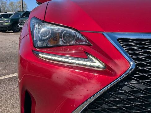 Used 2016 Lexus RC 200t image 9