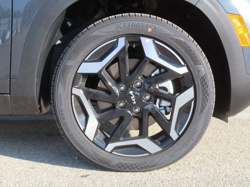 New 2026 Kia Seltos SX image 17