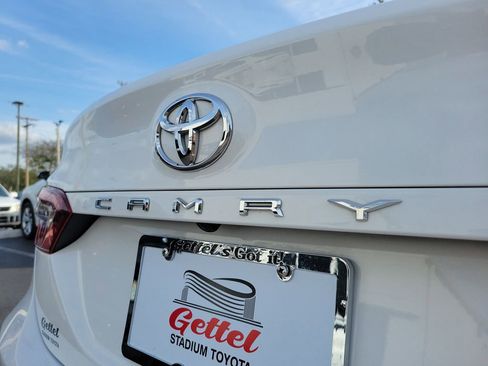 Used 2023 Toyota Camry LE image 7