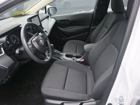 Used 2025 Toyota Corolla LE image 15