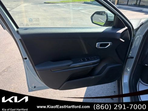 New 2026 Kia K4 FWD image 27