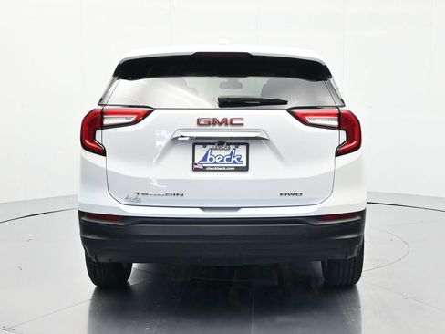Used 2024 GMC Terrain SLE AWD/4WD image 6