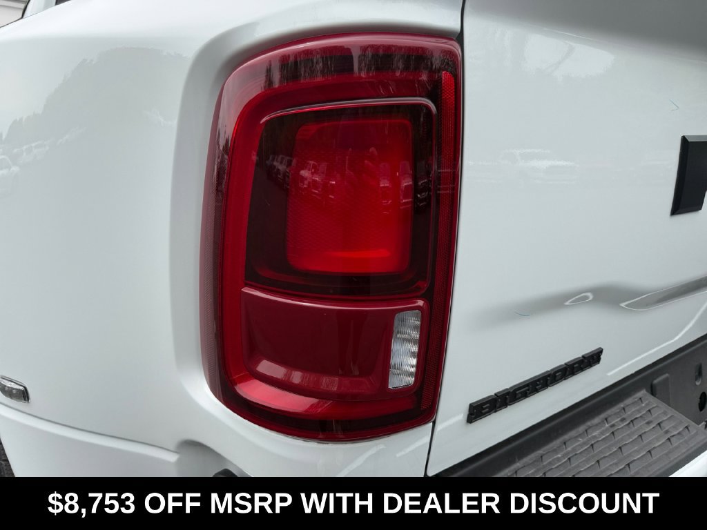 New 2026 RAM 3500 Big Horn AWD/4WD image 21