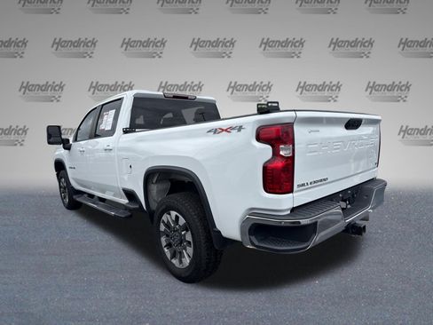 Used 2023 Chevrolet Silverado 2500 LT AWD/4WD image 8