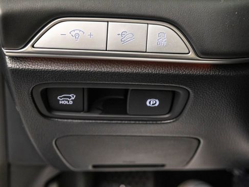 Used 2025 Genesis GV80 3.5T Prestige AWD/4WD image 18