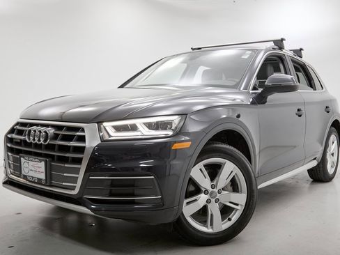 Used 2018 Audi Q5 2.0T Premium Plus w/ Premium Plus Package image 2