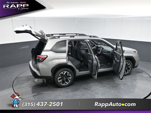 Certified 2025 Subaru Forester Premium image 26