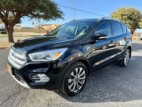 Used 2018 Ford Escape Titanium w/ Ford Safe & Smart Package image 7