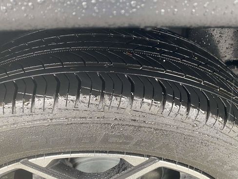 Certified 2024 Jeep Compass Limited image 21