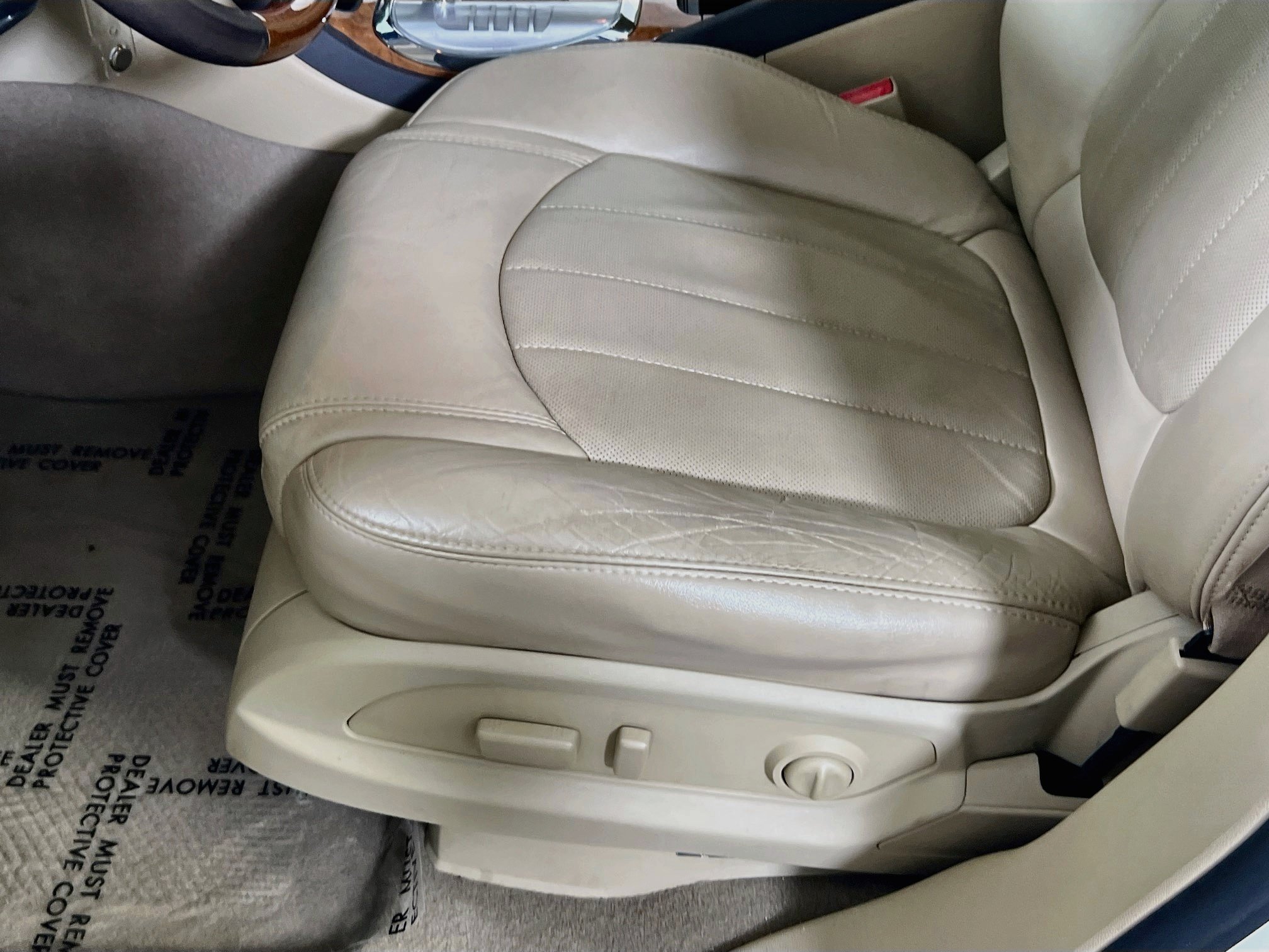 Used 2011 Buick Enclave CXL FWD image 18