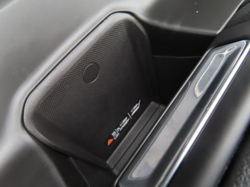 Used 2025 Chevrolet Silverado 1500 LT Trail Boss w/ Convenience Package II image 38