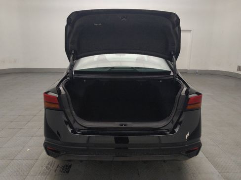 Used 2024 Nissan Altima 2.5 SV image 29