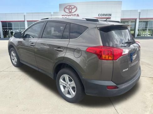 Used 2013 Toyota RAV4 XLE AWD/4WD image 5