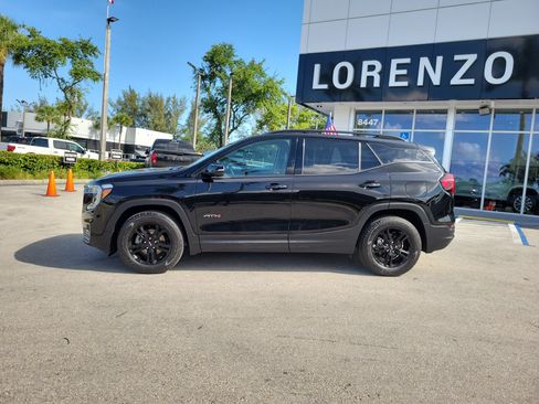 Used 2024 GMC Terrain AT4 w/ Tech Package AWD/4WD image 8