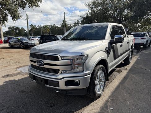 Used 2019 Ford F150 Platinum image 2