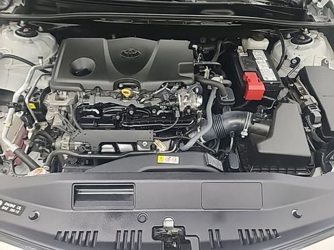 Used 2022 Toyota Camry SE FWD image 36