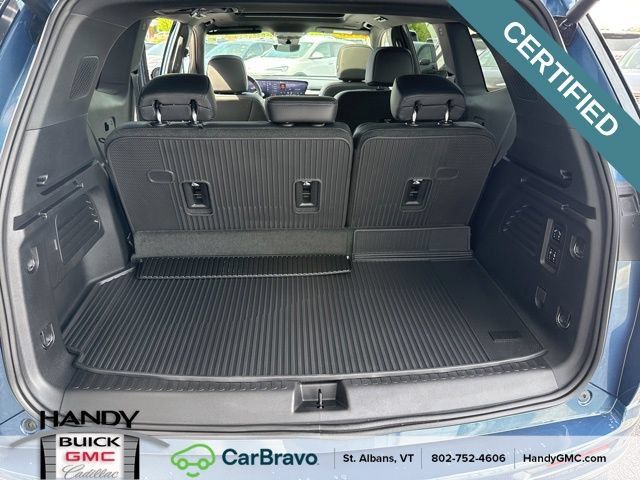 Certified 2026 Buick Enclave Avenir w/ Super Cruise Package AWD/4WD image 32