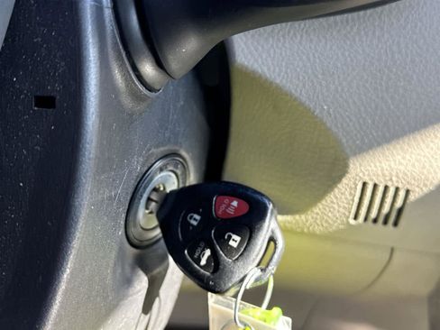 Used 2011 Toyota Corolla LE image 23