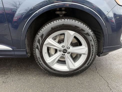 Used 2025 Audi Q7 3.0T Premium AWD/4WD image 12