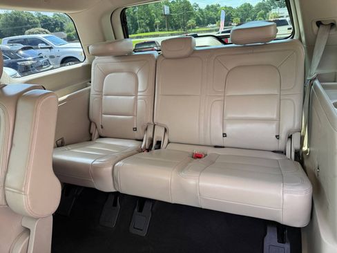 Used 2020 Lincoln Navigator Reserve w/ Equipment Group 201A Reserve RWD image 14