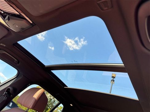 Used 2020 BMW X5 xDrive40i w/ Premium Package image 34