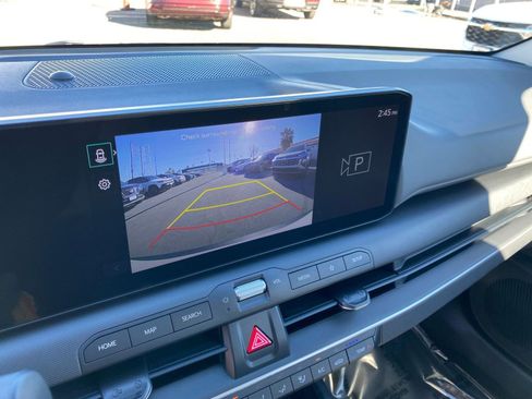 Used 2025 Kia K4 LXS image 22