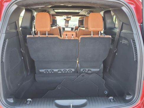Used 2024 Chrysler Pacifica Pinnacle AWD/4WD image 31