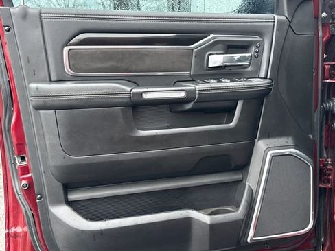 Used 2019 RAM 3500 Laramie image 19