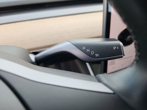 Used 2018 Tesla Model 3 Long Range image 20