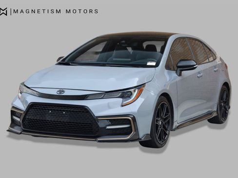 Used 2022 Toyota Corolla SE FWD image 5