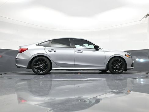 Used 2023 Honda Civic Sport image 26