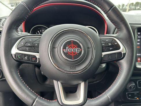 Used 2019 Jeep Compass Trailhawk image 17