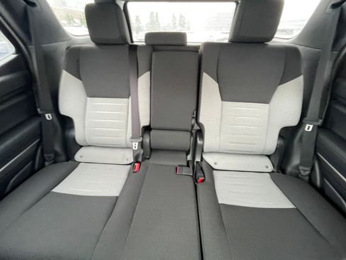 Used 2025 Toyota 4Runner TRD Off-Road image 37