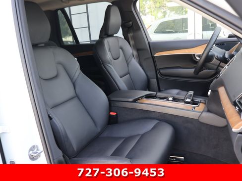 Used 2024 Volvo XC90 T8 Plus w/ Protection Package Premier AWD/4WD image 21