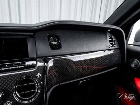Used 2024 Rolls-Royce Cullinan Black Badge AWD/4WD image 39
