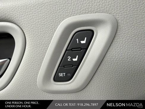 Used 2023 Honda Pilot Touring image 21