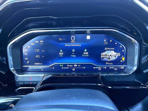 Used 2023 Chevrolet Silverado 1500 LT image 21