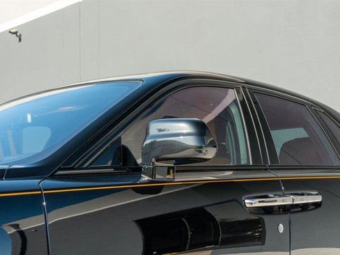 Used 2022 Rolls-Royce Ghost Black Badge image 28