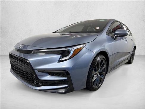 Used 2026 Toyota Corolla SE FWD image 7