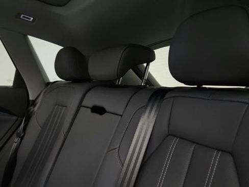 Used 2025 Audi Q5 Premium Plus w/ Premium Plus AWD/4WD image 62