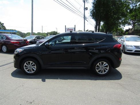 Used 2016 Hyundai Tucson SE w/ Option Group 12 AWD/4WD image 4