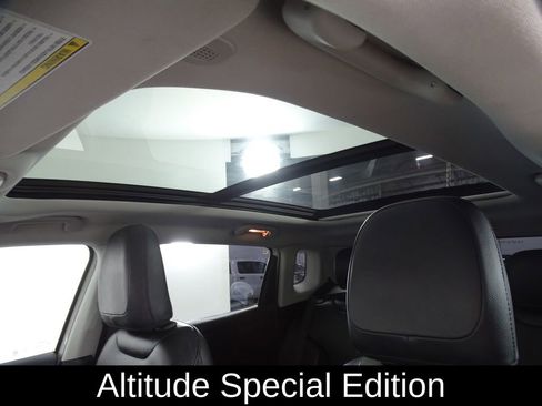 Used 2021 Jeep Compass Latitude w/ Sun and Sound Group image 23