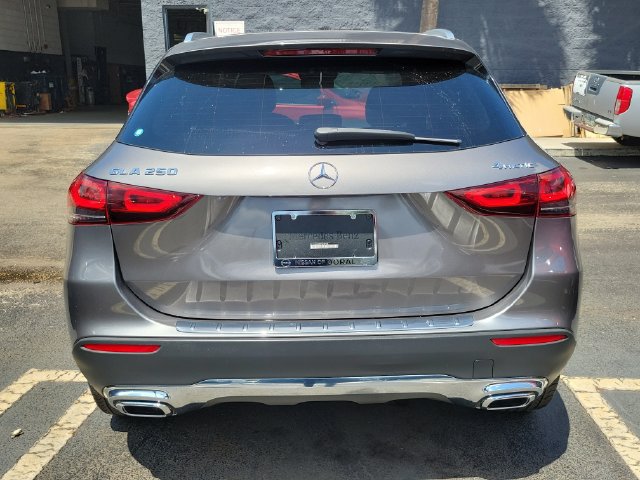 Used 2023 Mercedes-Benz GLA 250 4MATIC image 5