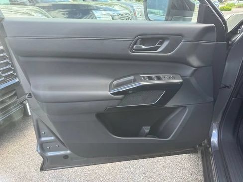 New 2026 Nissan Pathfinder SV AWD/4WD image 16