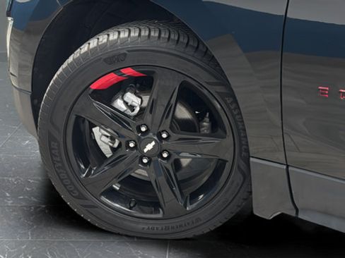 Used 2021 Chevrolet Equinox Premier w/ Redline Edition AWD/4WD image 34