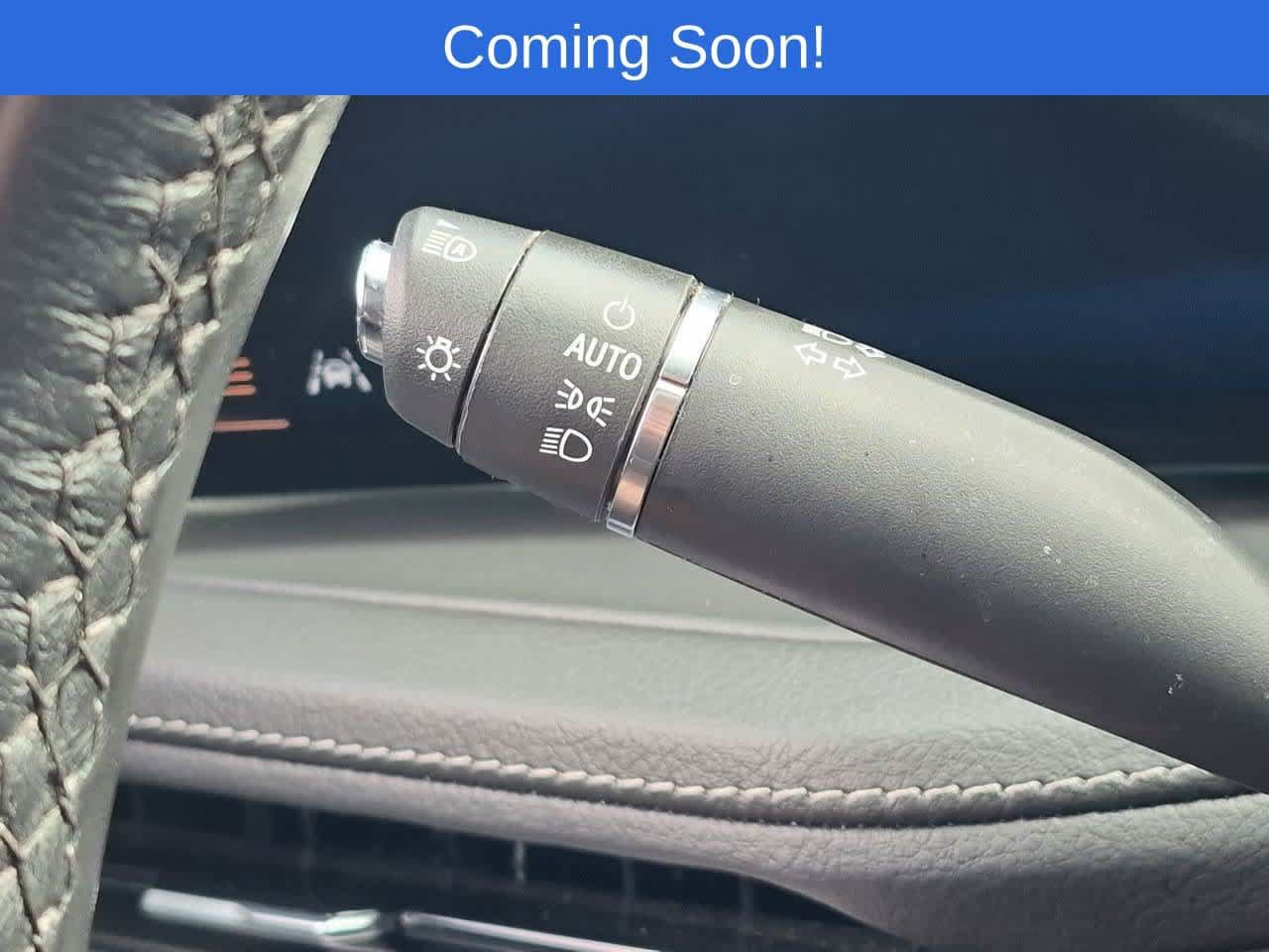 Used 2024 Cadillac XT4 Premium Luxury w/ Cold Weather Package AWD/4WD image 28