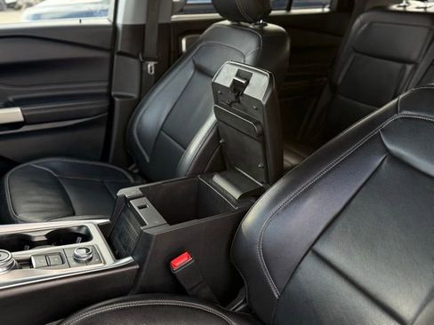 Certified 2023 Ford Explorer Limited image 34