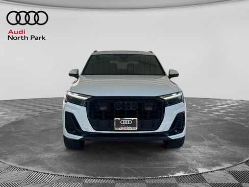 Used 2025 Audi Q7 2.0T Premium Plus w/ Premium Plus Package AWD/4WD image 8