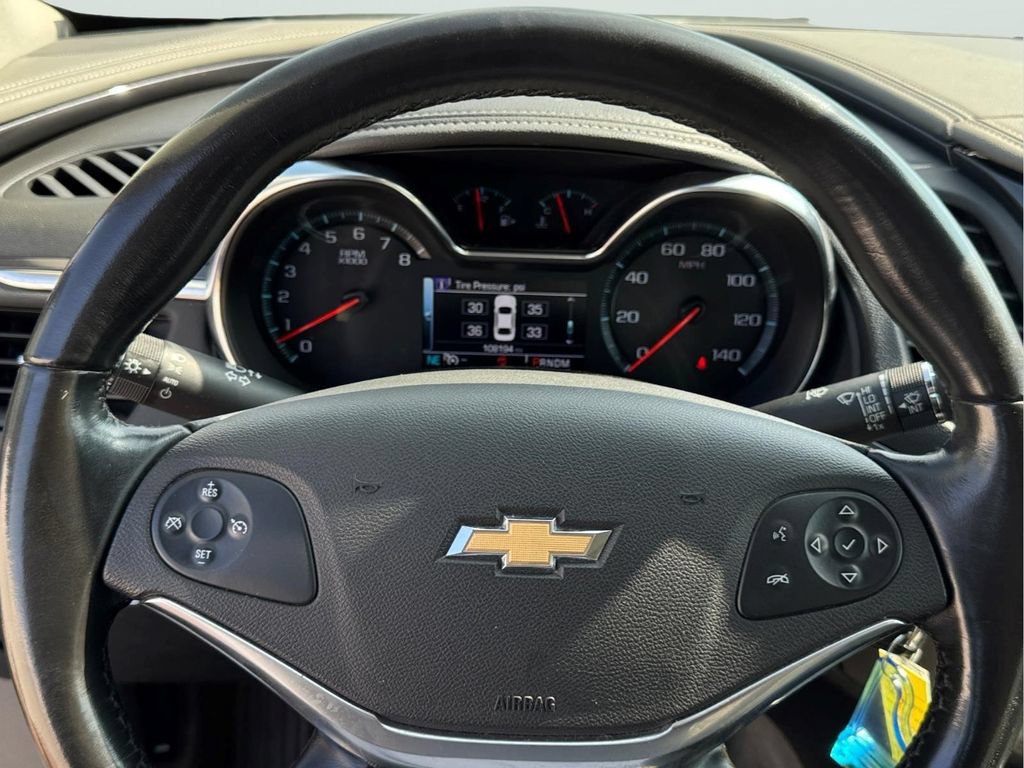 Certified 2017 Chevrolet Impala LT FWD image 32